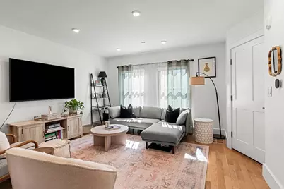 4 Everett Pl #1, Boston, MA 02128 - Photo 1