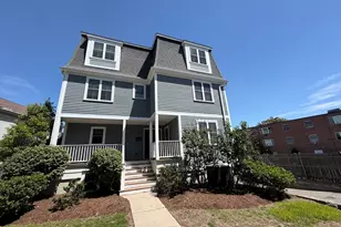 18 Gilkey Ct, Watertown, MA 02472 - Photo 1