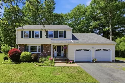 27 Kennel Hill Dr, Beverly, MA 01915 - Photo 1