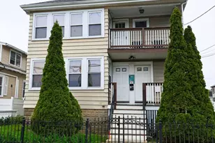 103 Memorial Park Ave, Lynn, MA 01902 - Photo 1