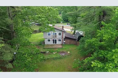 56 Shore Dr, Upton, MA 01568 - Photo 1
