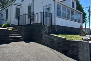 207 Washington St, Quincy, MA 02169 - Photo 1