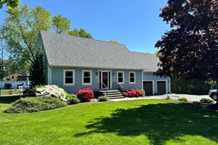 92 Everett St, Somerset, MA 02726 - Photo 1