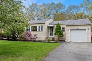 111 Locke Rd, Chelmsford, MA 01824 - Photo 1