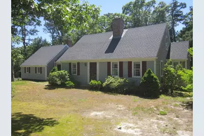 18 Sturbridge Dr, Orleans, MA 02653 - Photo 1
