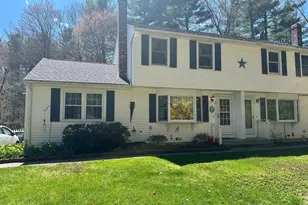 10 Pinecrest Rd, Uxbridge, MA 01569 - Photo 1