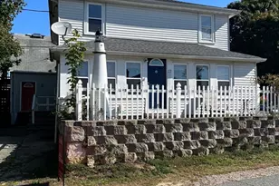 22 Grove St, Wareham, MA 02532 - Photo 1