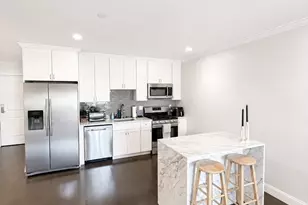 728 E Broadway, Boston, MA 02127 - Photo 1