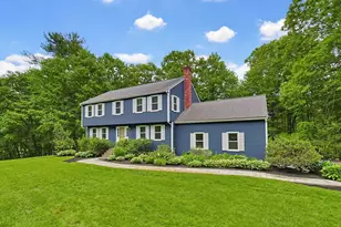 1 Leone Ln, Mendon, MA 01756 - Photo 1