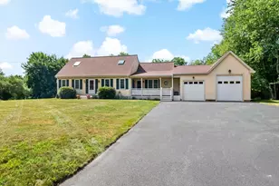 842 Wood St, Swansea, MA 02777 - Photo 1