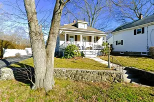 63 Dunster Ln, Winchester, MA 01890 - Photo 1