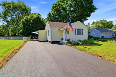 96 Pine St, Westfield, MA 01085 - Photo 1