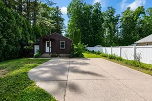 603 Alden St, Ludlow, MA 01056 - Photo 1