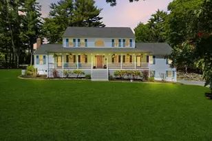 136 Paradise Ln, Rochester, MA 02770 - Photo 1