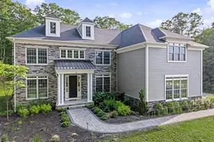 51 Chamberlain St, Hopkinton, MA 01748 - Photo 1