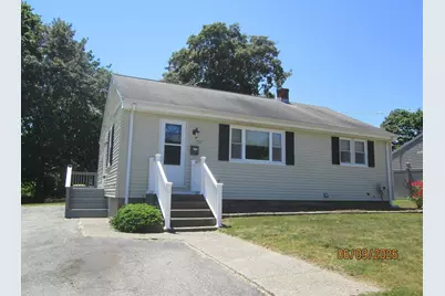 535 Shirley Ave, Somerset, MA 02725 - Photo 1