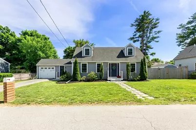 14 Bruce Ln, Wenham, MA 01984 - Photo 1