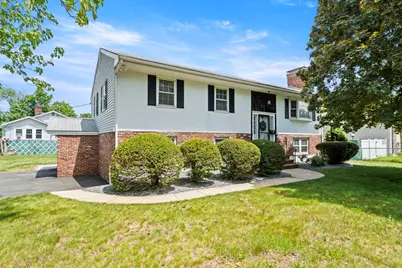 8 Main St, Wilmington, MA 01887 - Photo 1