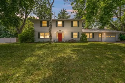 5 Northfield Way, Danvers, MA 01923 - Photo 1