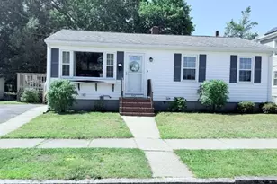 342 Harwich St, New Bedford, MA 02745 - Photo 1