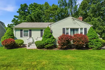 220 W Allen Ridge Rd, Springfield, MA 01118 - Photo 1