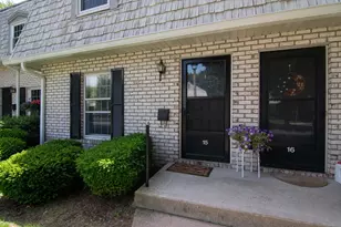 15 Plantation Dr, Agawam, MA 01001 - Photo 1