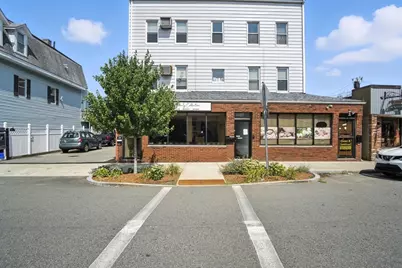 111 Albion St #B, Wakefield, MA 01880 - Photo 1
