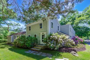 40 Allen St, Marion, MA 02738 - Photo 1