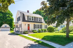 30 Hillside Ave, Amesbury, MA 01913 - Photo 1