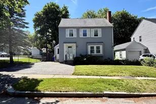 34 Walworth St, Worcester, MA 01602 - Photo 1