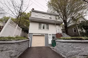 18 Pleasant St, Fitchburg, MA 01420 - Photo 1