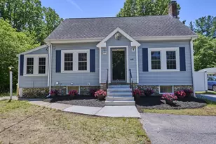 462 Park St, North Reading, MA 01864 - Photo 1