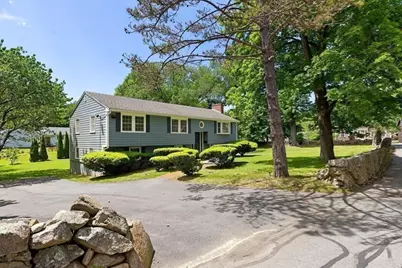 1 Brackenbury Lane, Beverly, MA 01915 - Photo 1