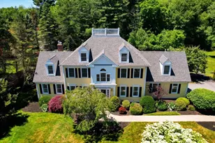 4 MacIntyre Dr, North Reading, MA 01864 - Photo 1