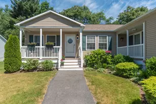 43 Fieldstone Cir, Bridgewater, MA 02324 - Photo 1