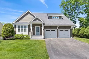 1 Back Nine Dr, Haverhill, MA 01832 - Photo 1