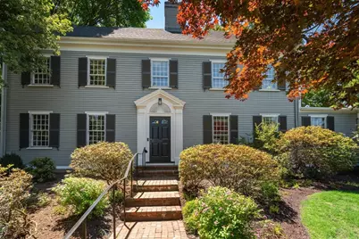 25 Chestnut Hill Rd, Newton, MA 02467 - Photo 1