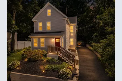 163 Elm St #1, Amesbury, MA 01913 - Photo 1
