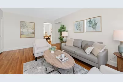 19 Englewood Ave #2, Brookline, MA 02445 - Photo 1