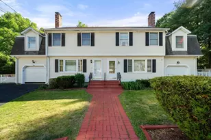 7 Ivy Cir, Norwood, MA 02062 - Photo 1
