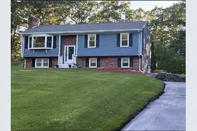 54 Westfield Dr, North Attleboro, MA 02760 - Photo 1