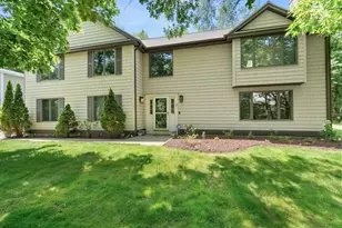 25 Dexter Rd, Melrose, MA 02176 - Photo 1