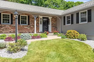 27 Cheryl Ann Dr, Rutland, MA 01543 - Photo 1