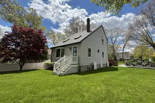 154 Thacher St, Attleboro, MA 02703 - Photo 1
