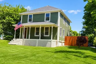 10 Great Neck Rd, Wareham, MA 02571 - Photo 1