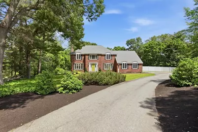 39 Smithshire Estates, Andover, MA 01810 - Photo 1