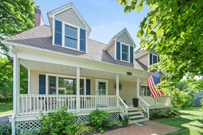 116 S High St, Foxboro, MA 02035 - Photo 1