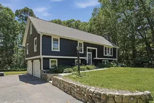 56 King St, Uxbridge, MA 01569 - Photo 1
