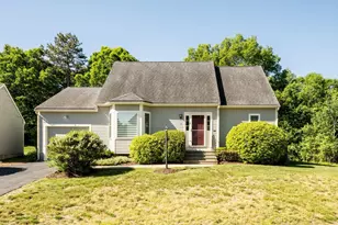 25 Country Side Rd, Bellingham, MA 02019 - Photo 1