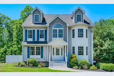 1204 Main Street, Reading, MA 01867 - Photo 1
